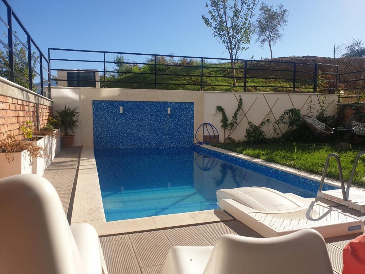 Stylish Two Bedroom House With Private Pool Tirana Exteriér fotografie