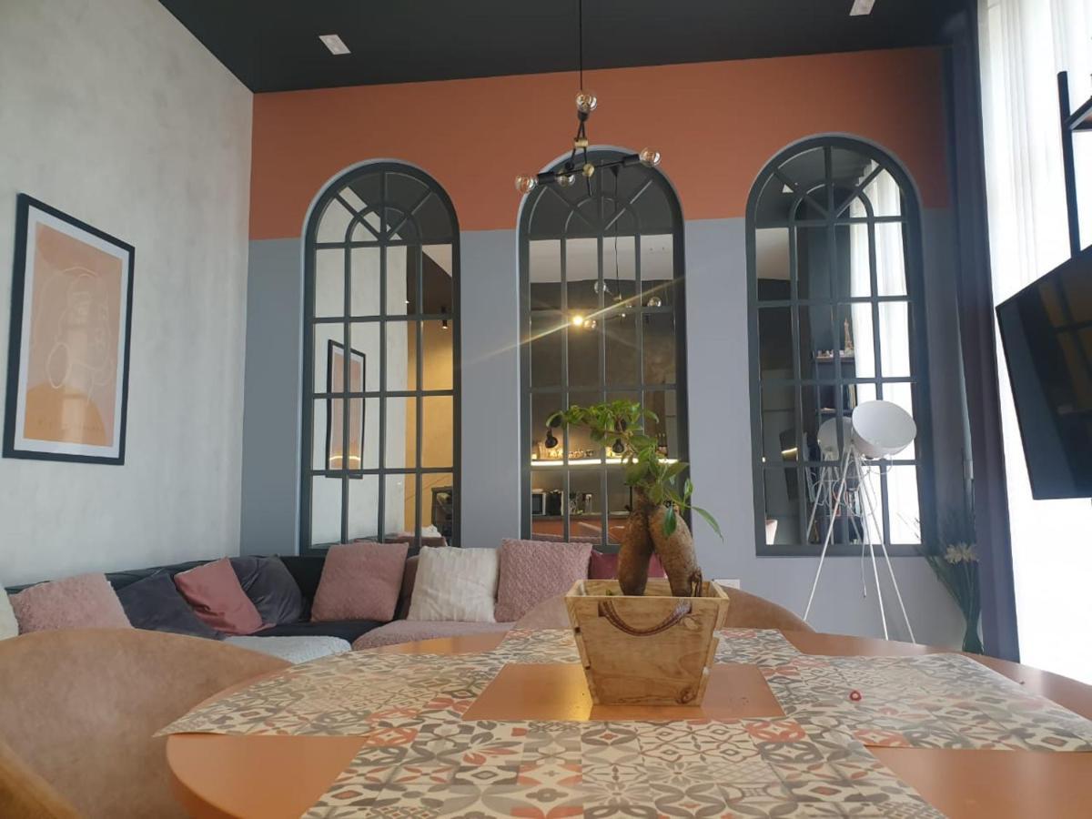 Stylish Two Bedroom House With Private Pool Tirana Exteriér fotografie