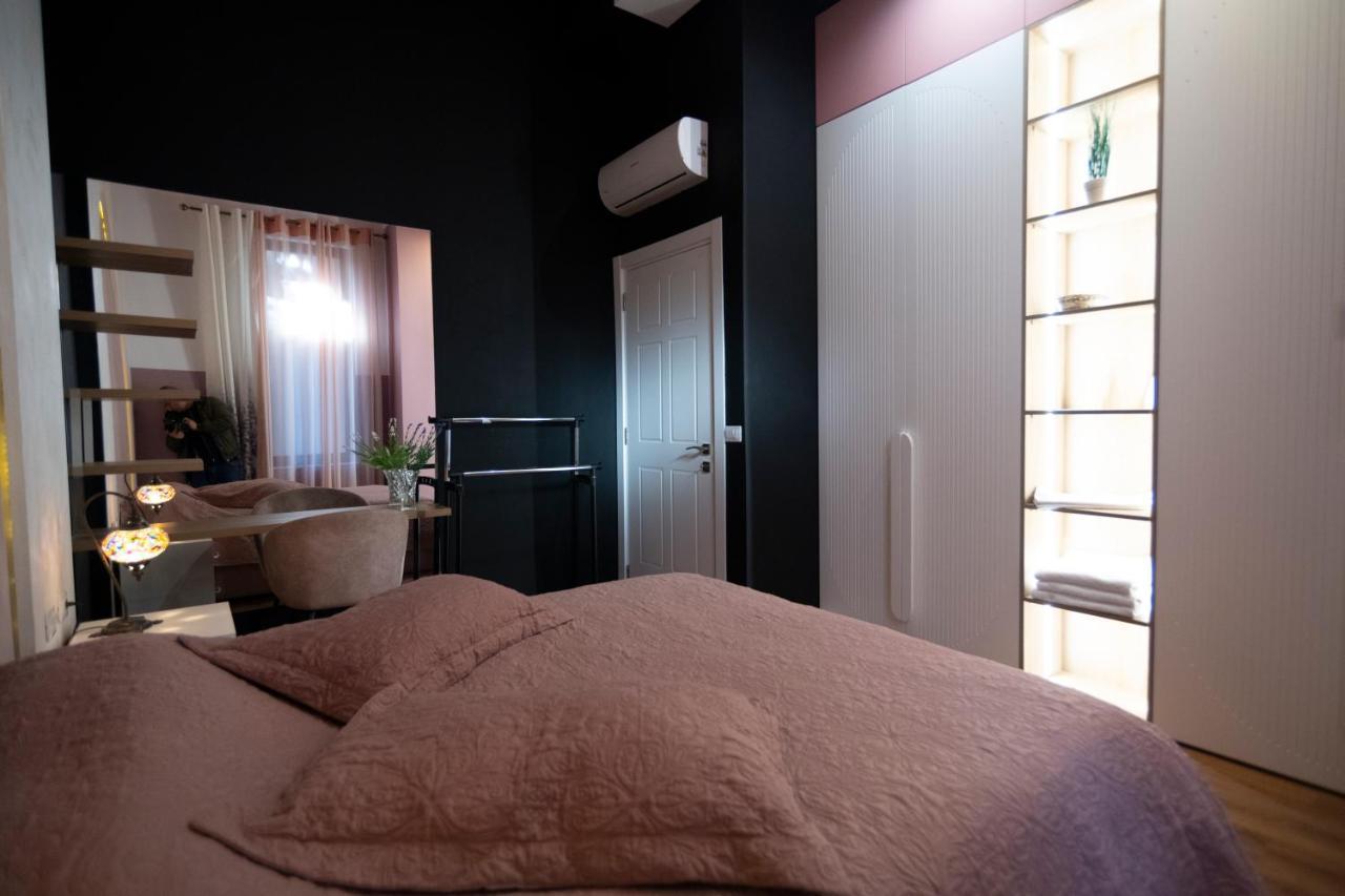 Stylish Two Bedroom House With Private Pool Tirana Exteriér fotografie
